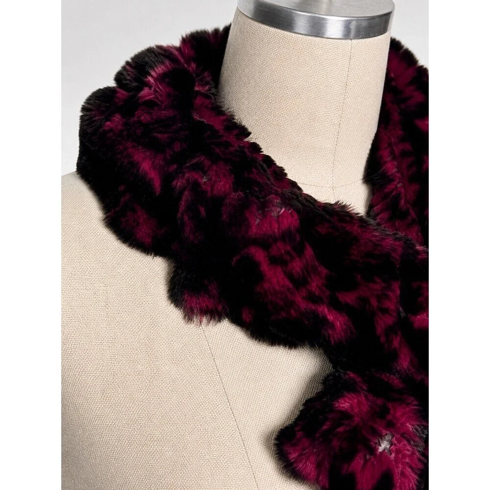Linda Matthews real rabbit fur ruffle scarf pull through style fuchsia & Black